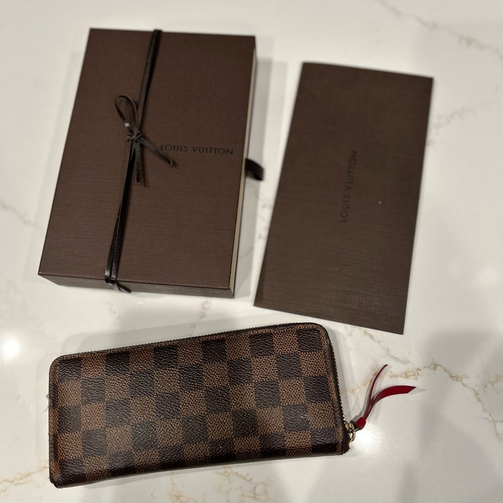 Authentic Louis Vuitton clemence wallet
